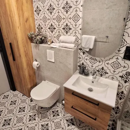 Ferro Apartment Near Old Town Lejlighed *