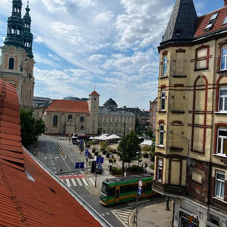 Ferro Near Old Town Познань